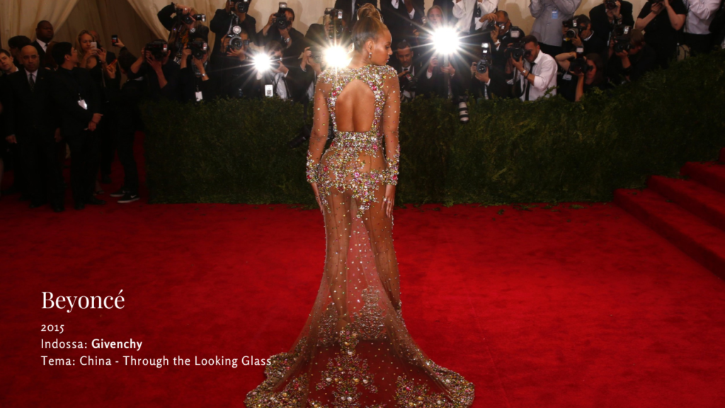 Met Gala - Beyoncé in Givenchy