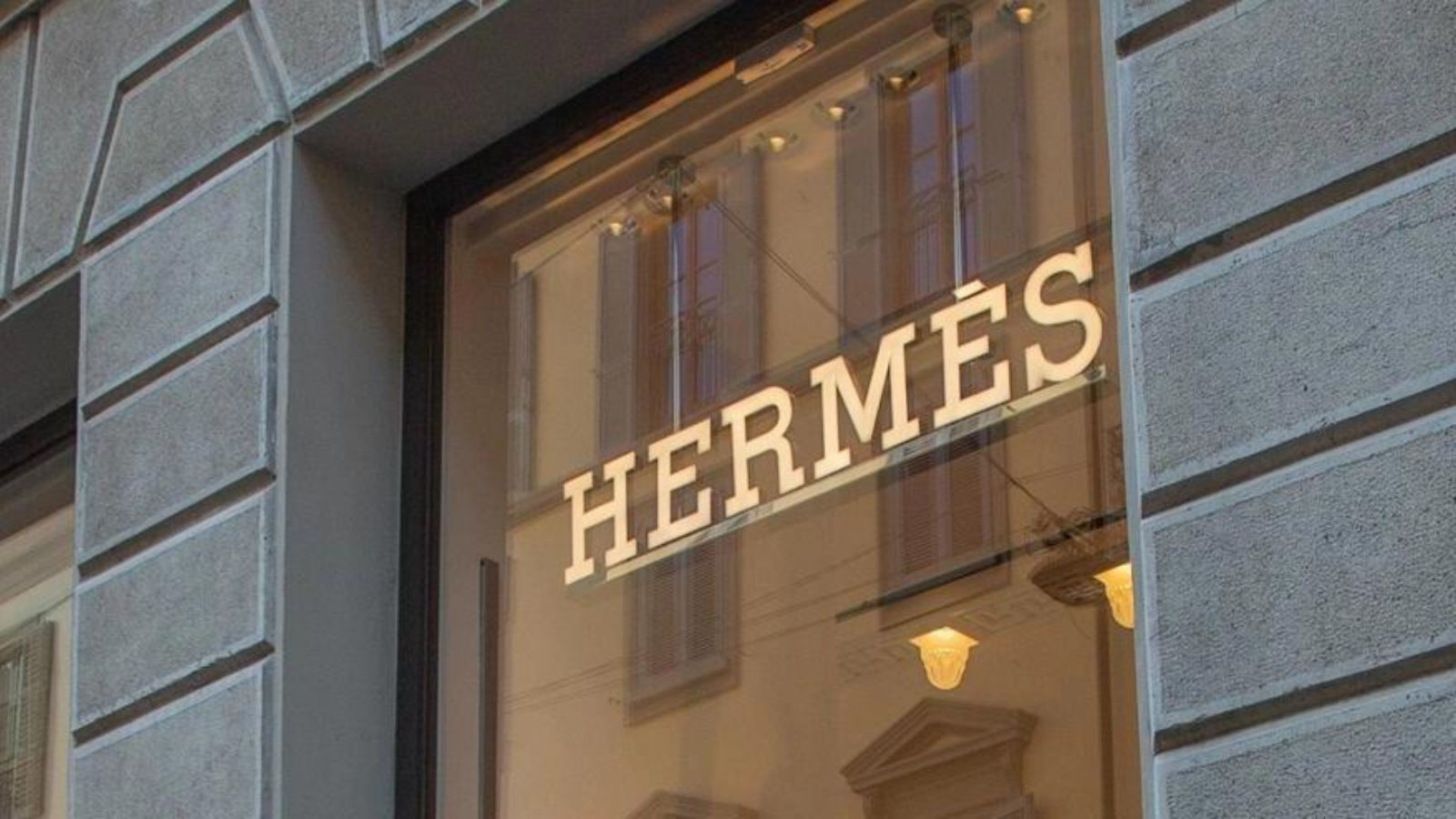 Quello Che Devi Sapere Sul Furto Delle 4 Birkin Di Hermès